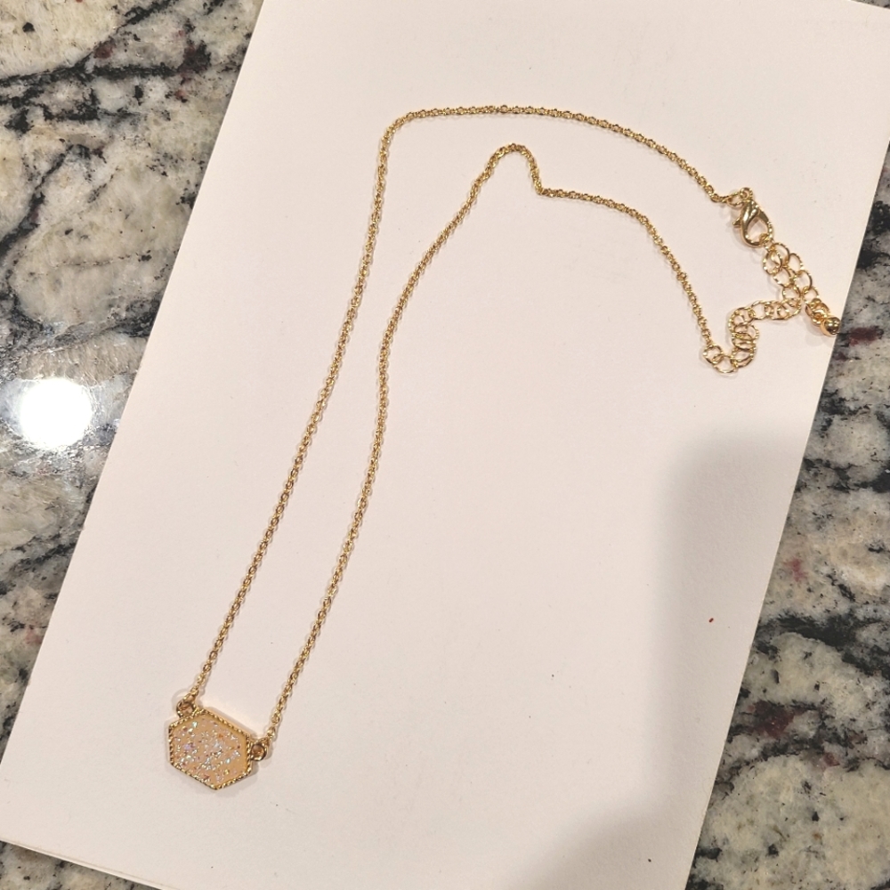 White Stone druzy Pendant necklace